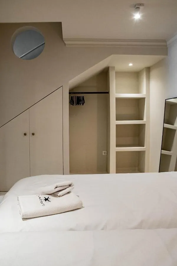 Fully Renovated Modern 2 Bedroom Apartment In Aloha Pueblo 마르베야